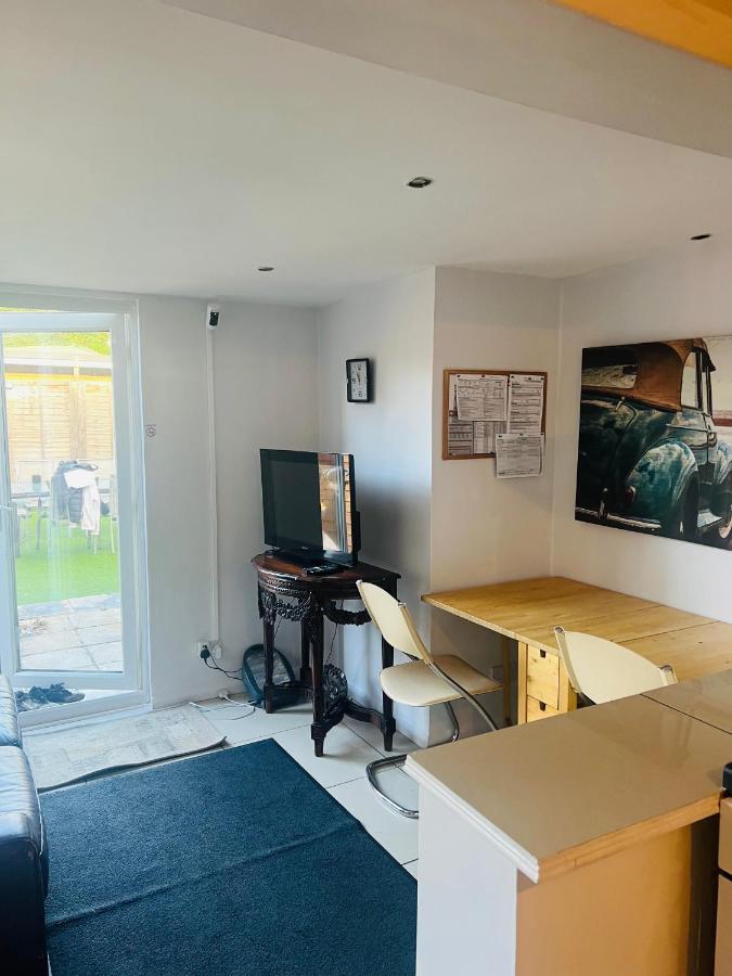 Lovely Private In Next To Hampstead, Camden, And Golders Séjour chez l'habitant Londres