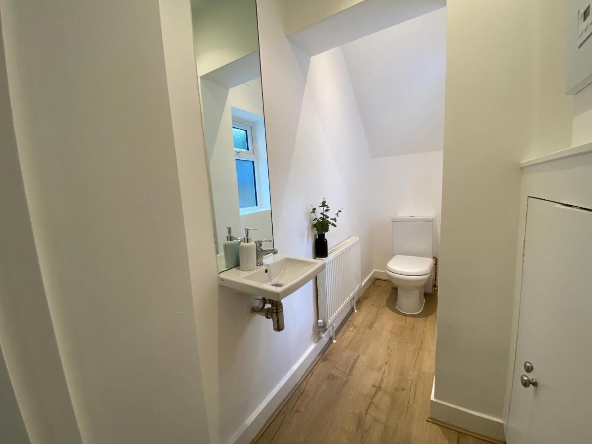 Fantastic Spacious Garden Flat With Own Private Entrance Apartamento Londres