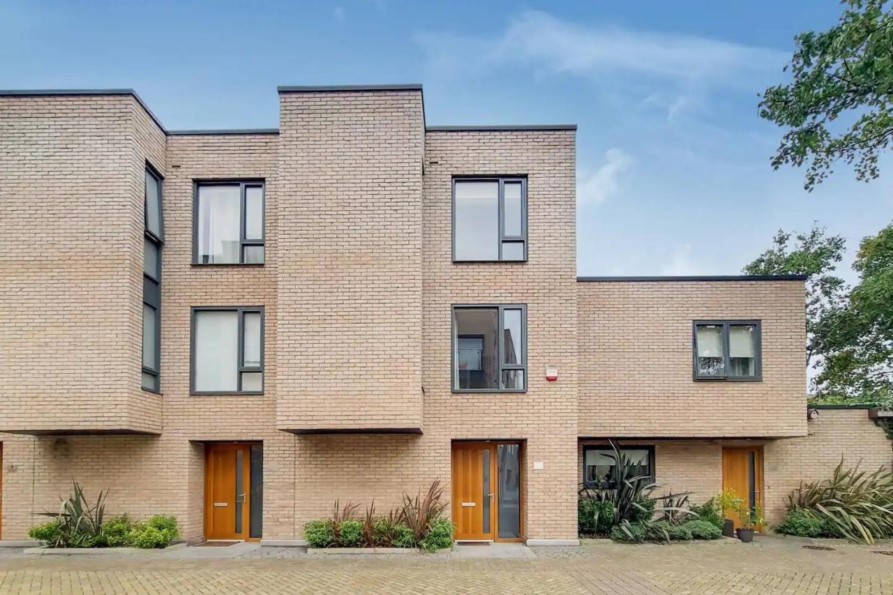 Hébergement de vacances Vw5 - Luxury 3 Bed Townhouse With Parking Londres