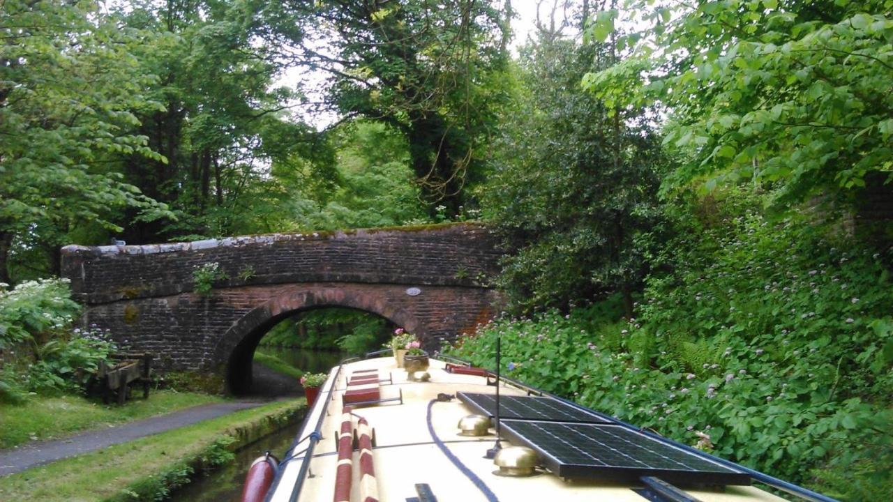 Cosy Canal Boat In Little Venice By Paddington For Family & Friends *