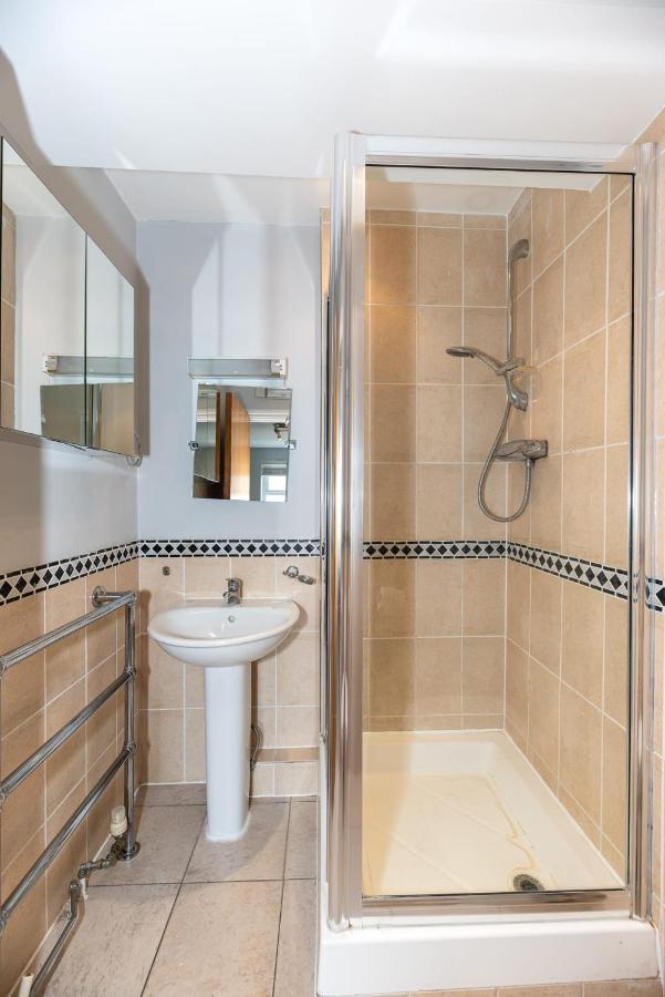 En-suite Double Séjour chez l'habitant