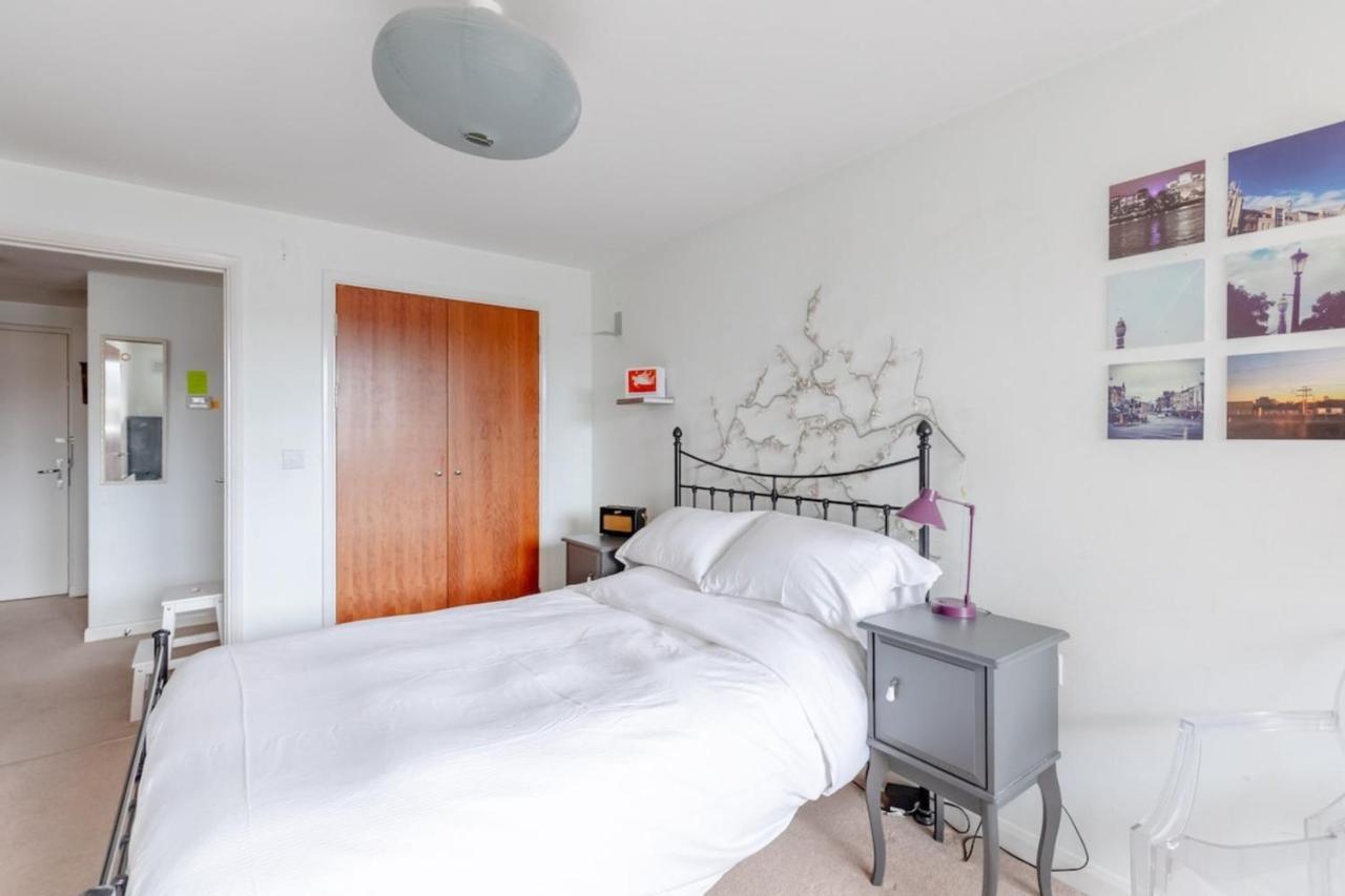 Warm & Inviting 1bedroom Flat With Patio Camden Town! Appartement