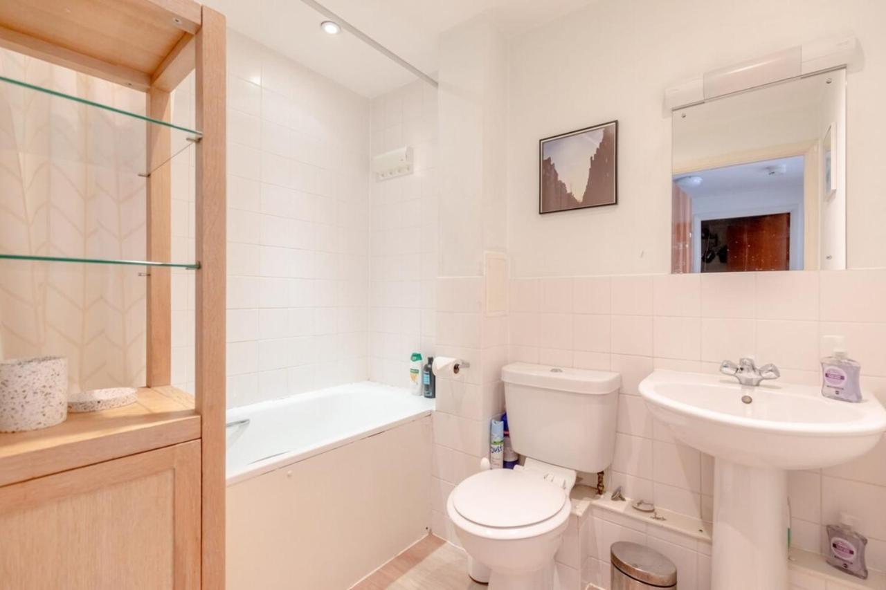 Warm & Inviting 1bedroom Flat With Patio Camden Town!