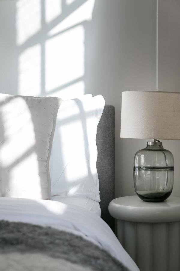 Beautifully Presented Centrally Located *
