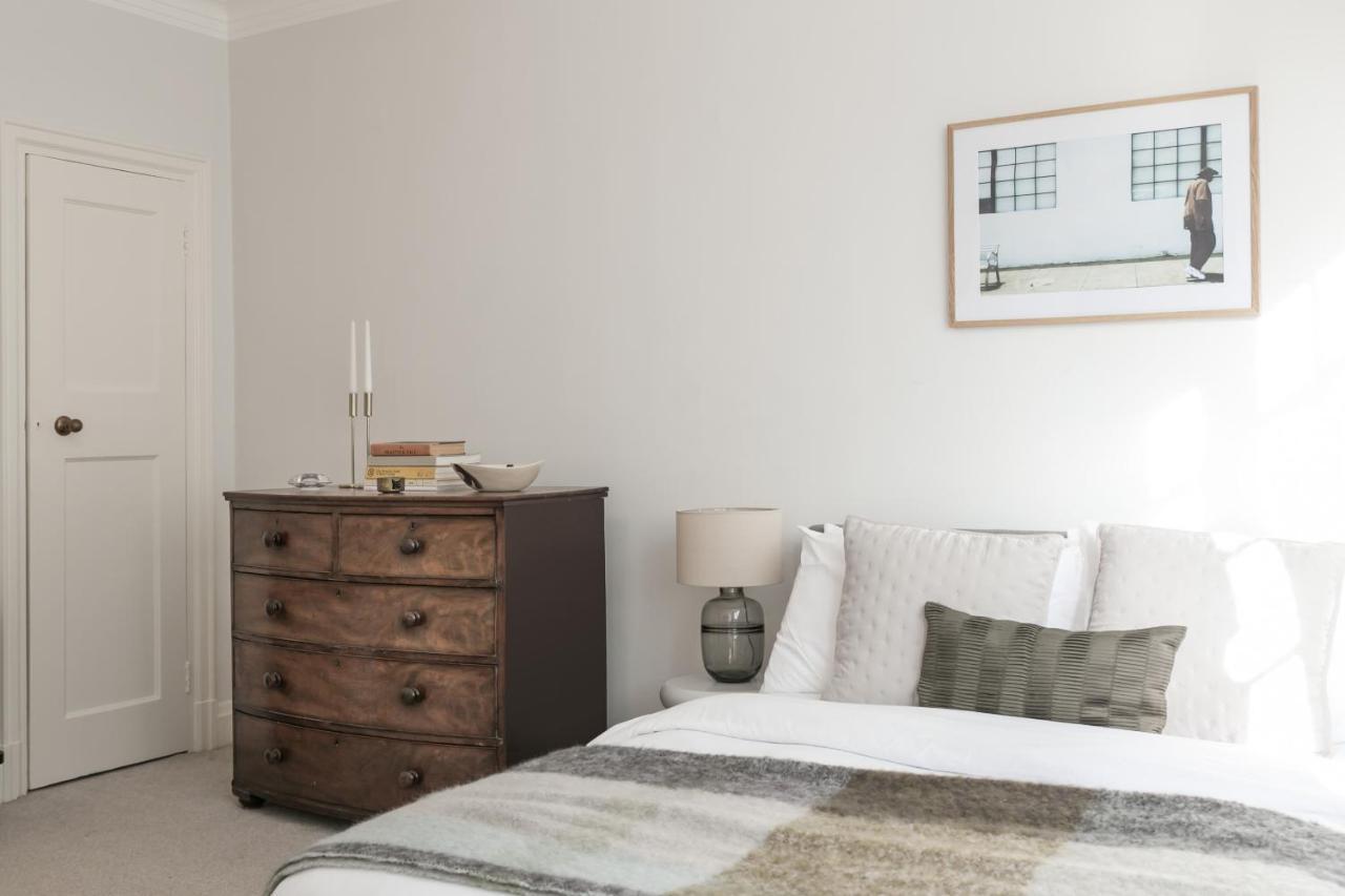 Beautifully Presented Centrally Located *