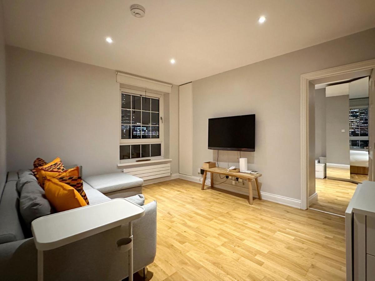 David's Place In Eastend * Londres