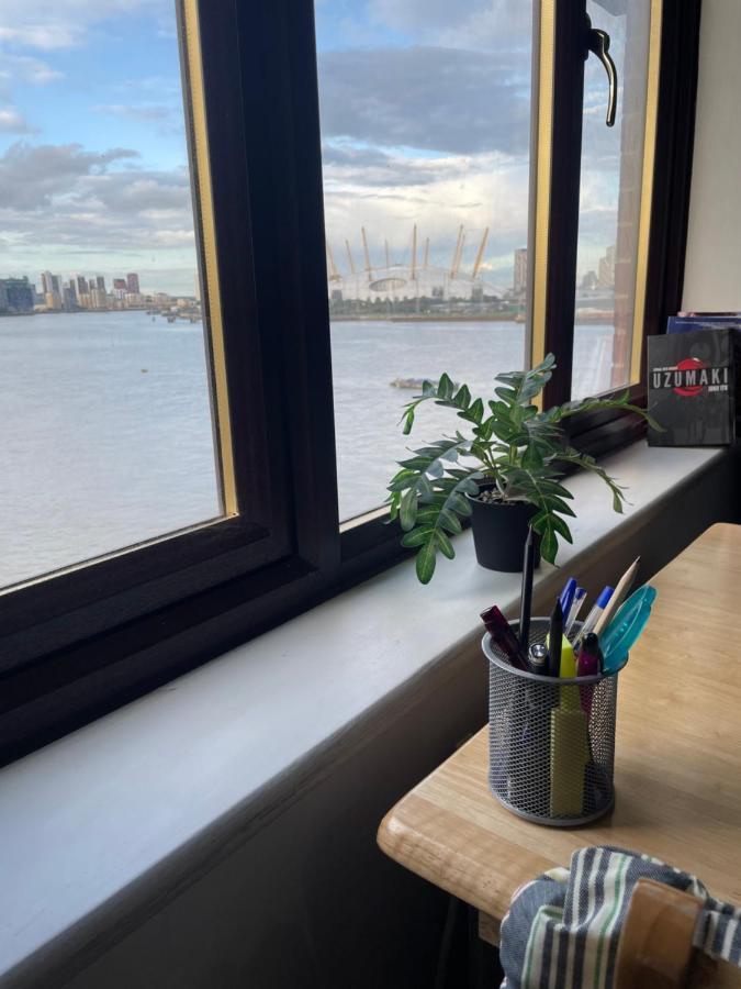 Apartment Modern Duplex With Great Views Of The River Thames