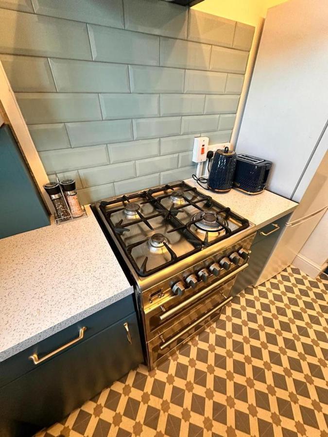 Apartment Luxury In Prime Location *