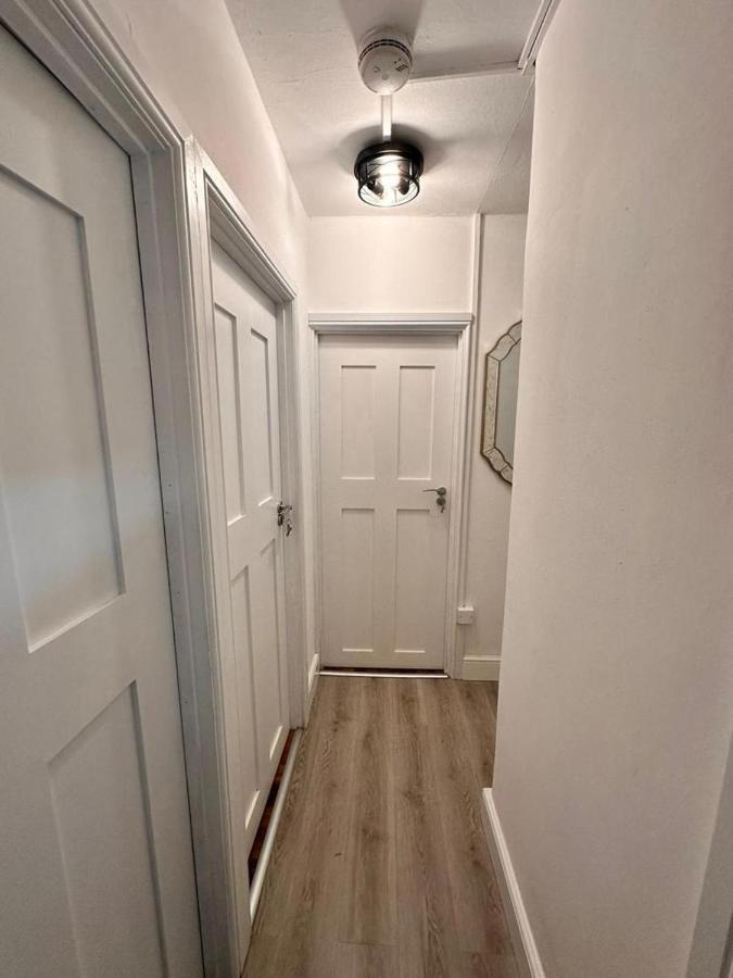 Luxury In Prime Location Apartment London