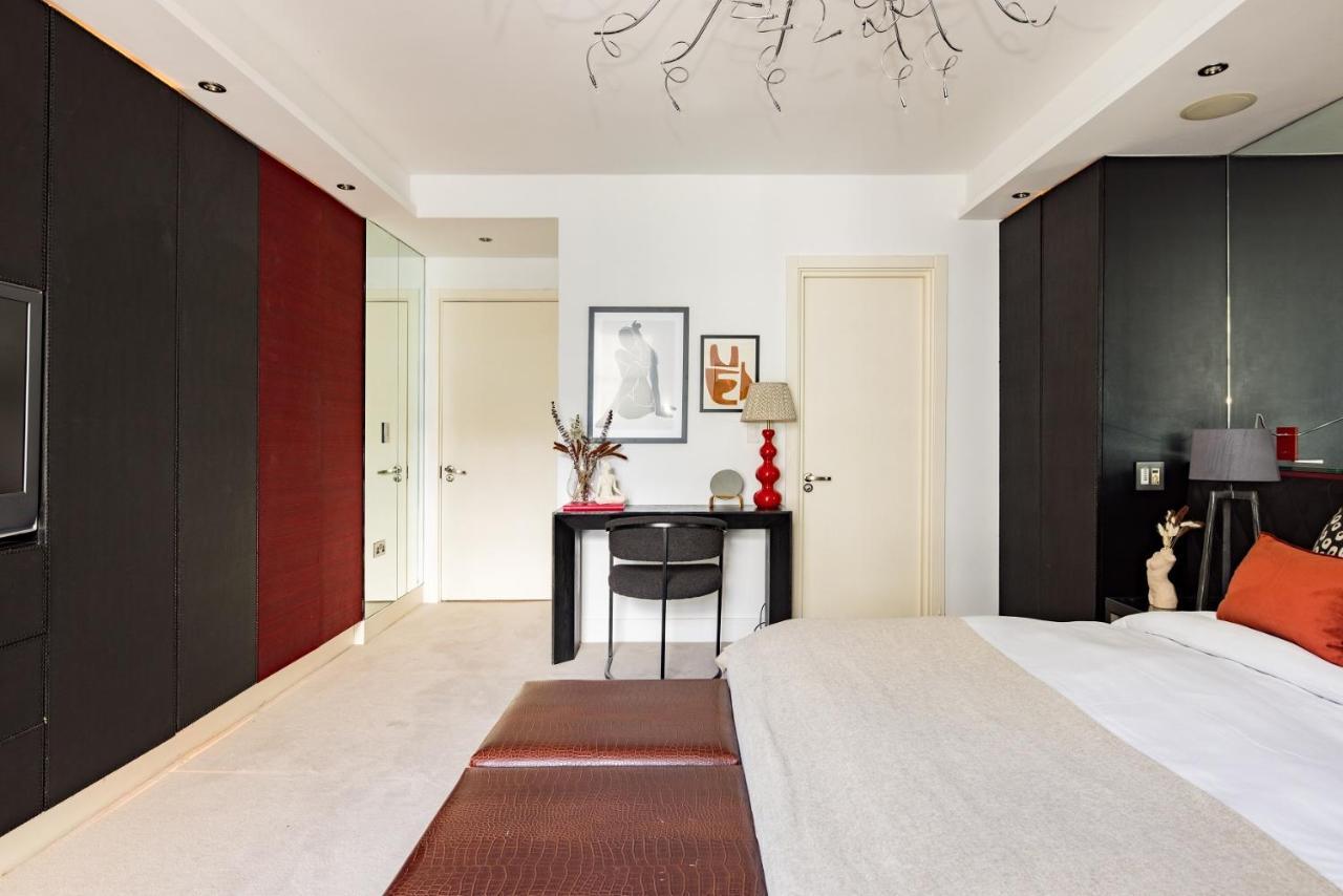The River Thames View - Stunning 2bdr Flat With Study + Balcony Appartement