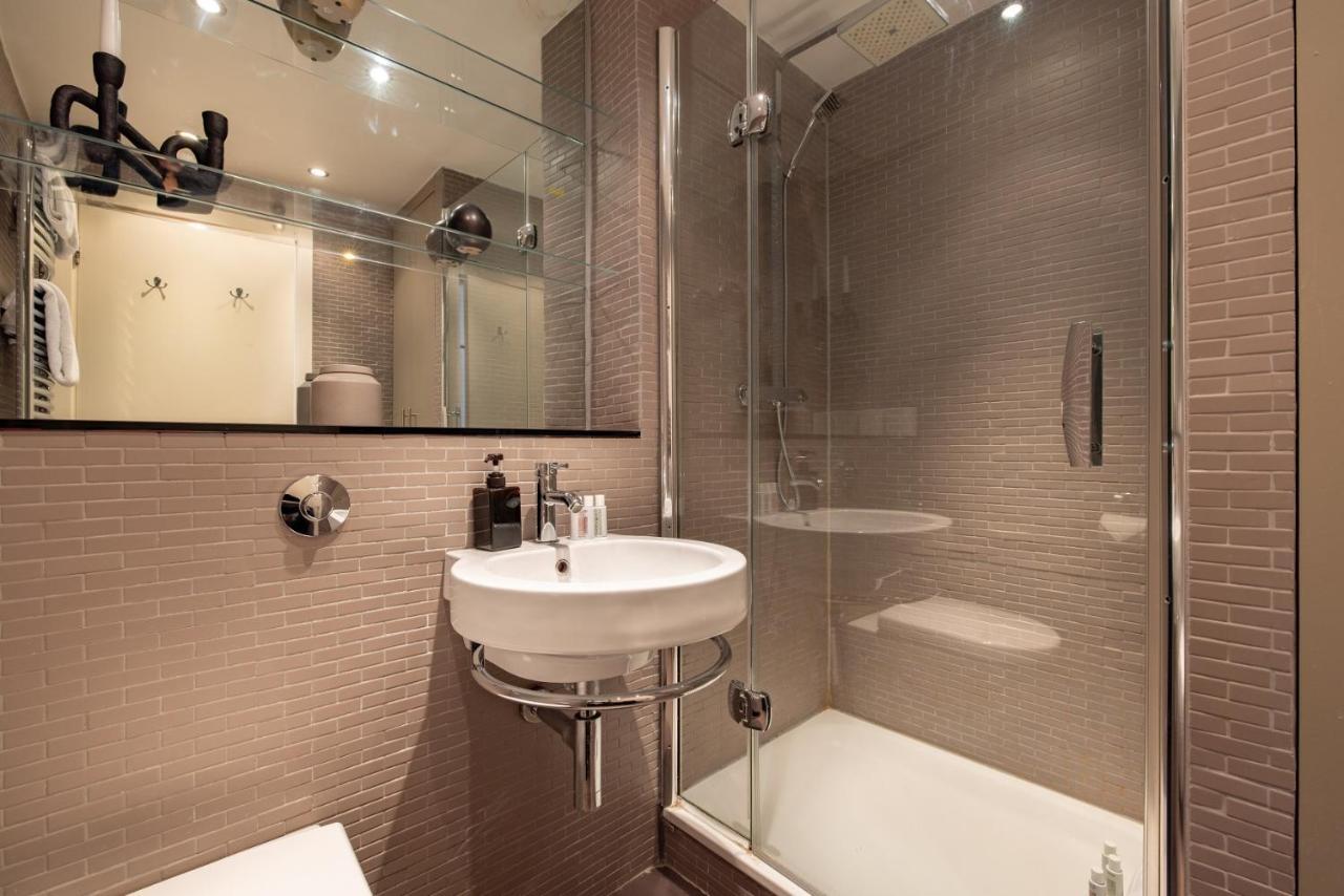 The River Thames View - Stunning 2bdr Flat With Study + Balcony