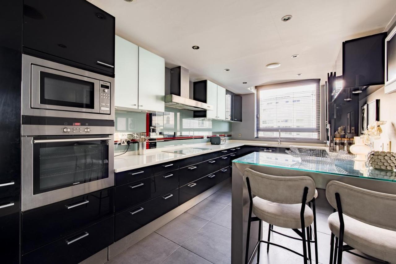 The River Thames View - Stunning 2bdr Flat With Study + Balcony Appartement Londres