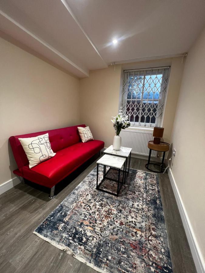 Flat In * Londres