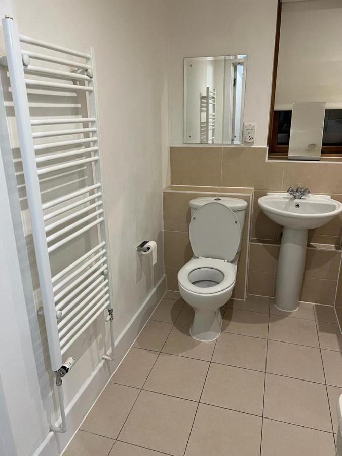 Immaculate 1-bed In East Appartement