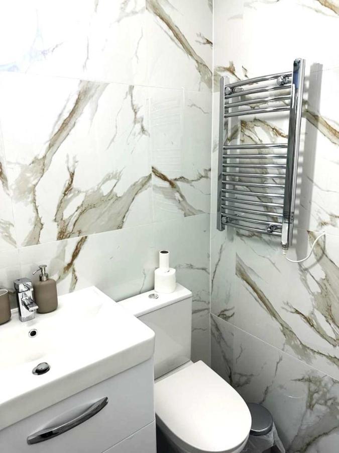 Appartement Stylish At Carlton Grove *