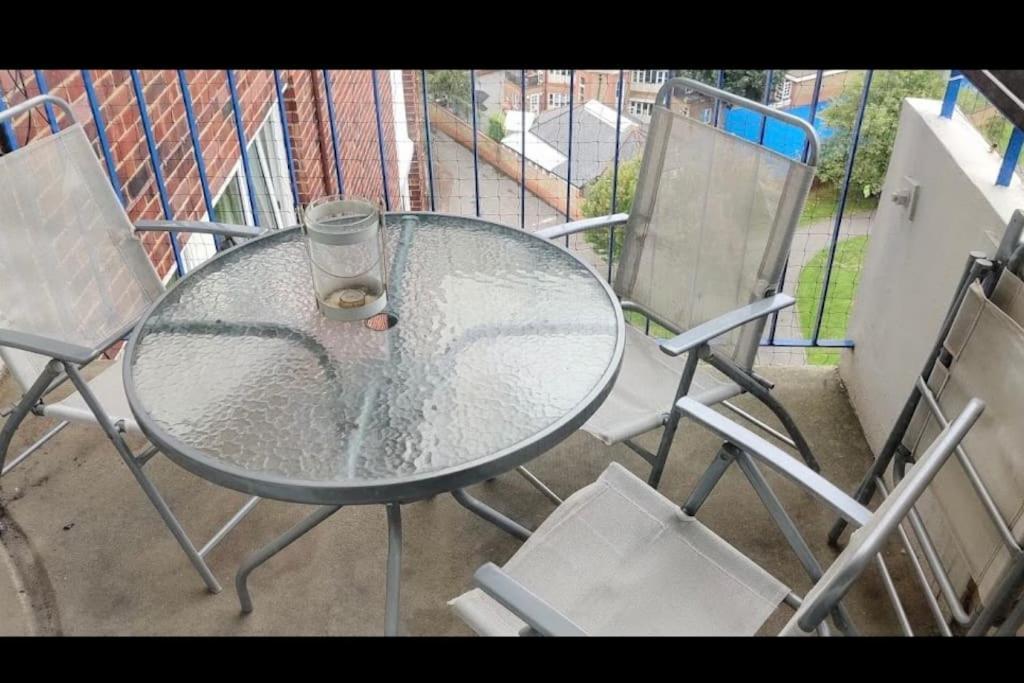 Lovely 12th Floor 2 Bed Flat In The Heart Oflondon *
