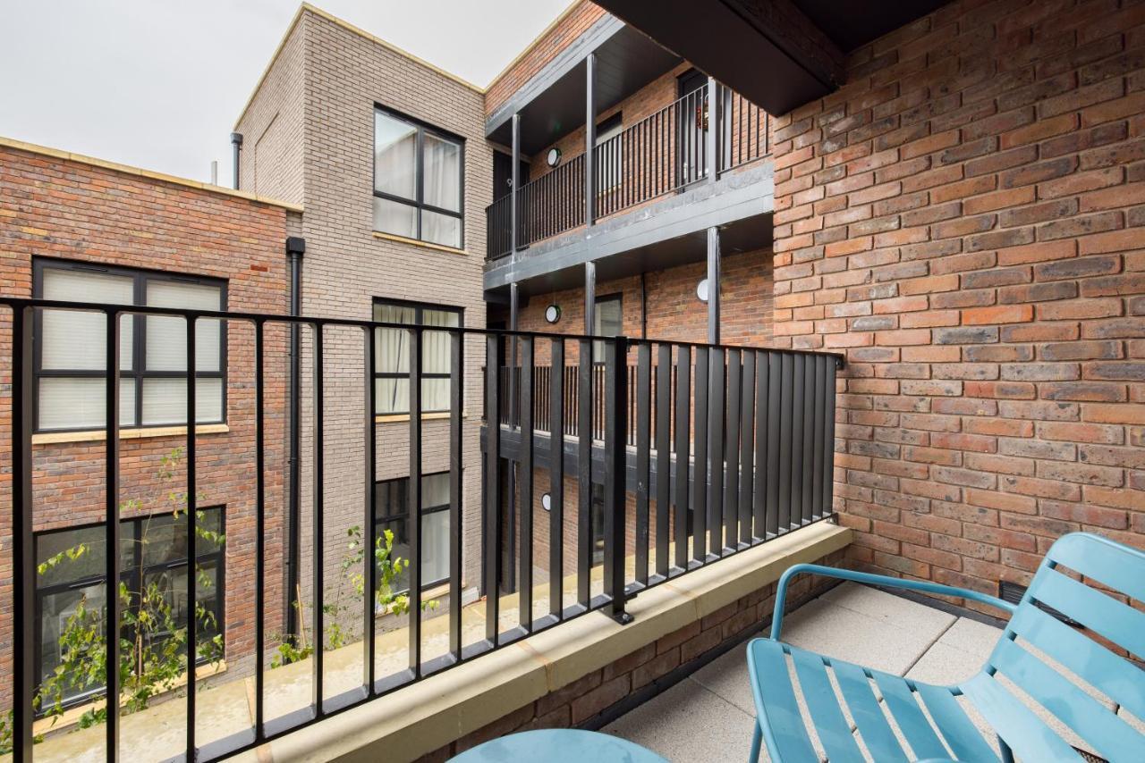 Apartamento The Wembley Hideout - Stylish 2bdr Flat With Balcony *