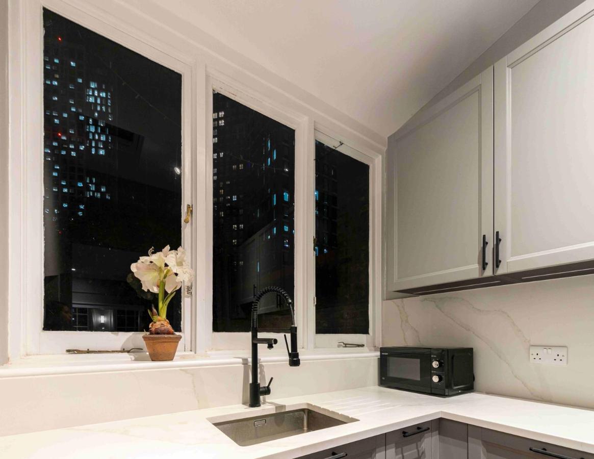 Shared 5 Mins Walk From Vauxhall And Nine Elms Station With Off-site Parking Near Us Embassy Privatunterkunft *