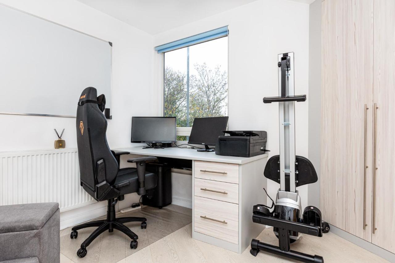 Immaculate 2br Flat, Greenwich, 2 Min Maze Hill St Apartment *