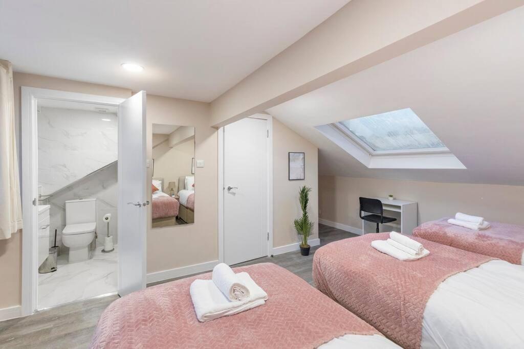 Appartement Convenient Spacious House Next Seven Sisters Station Londres