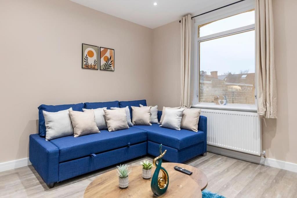 Appartement Convenient Spacious House Next Seven Sisters Station Londres