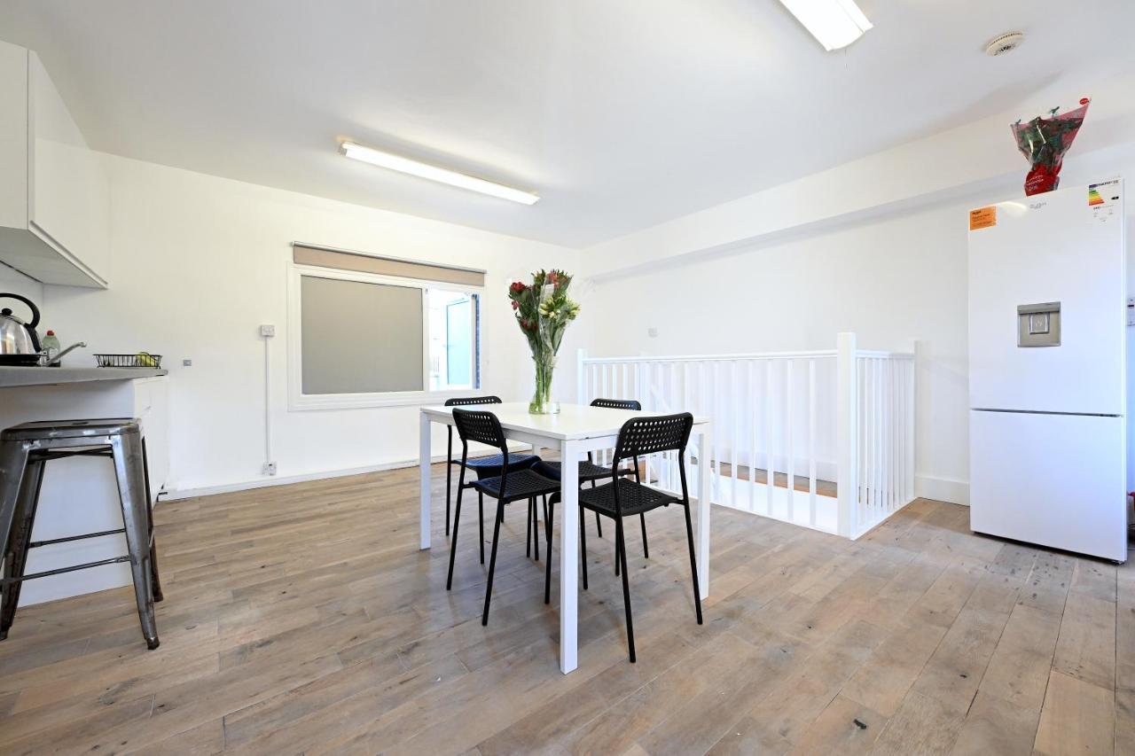 Fabulous Duplex In Dalston Junction Apartment London