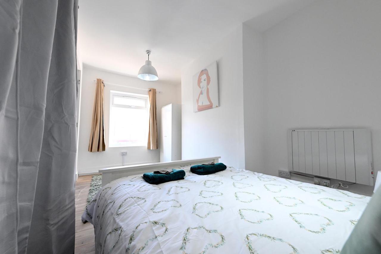 Fabulous Duplex In Dalston Junction Apartment