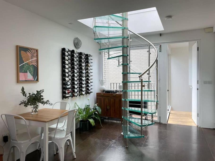 Casa de férias Stylish 3 Bed House, Shoreditch Londres