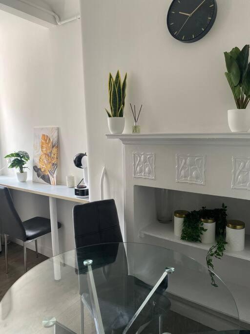 Stylish 2br Retreat In King's Cross, Apartamento *
