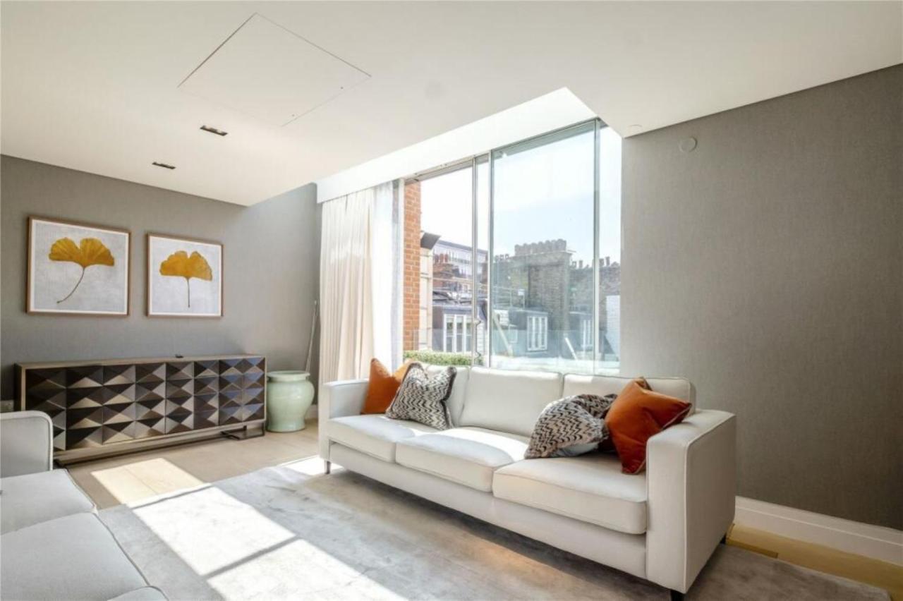 Lux, Large Central Mayfair Location Flat Apartment *