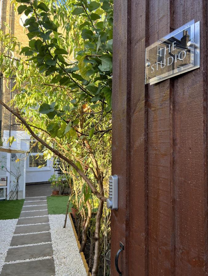 Stunning In Heart Of Ldn With Garden Apartment London