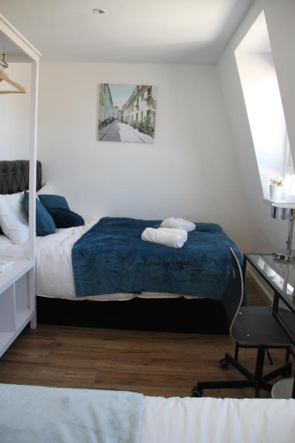 Quarto em Acomodações Particulares Kamilla's Zone-1