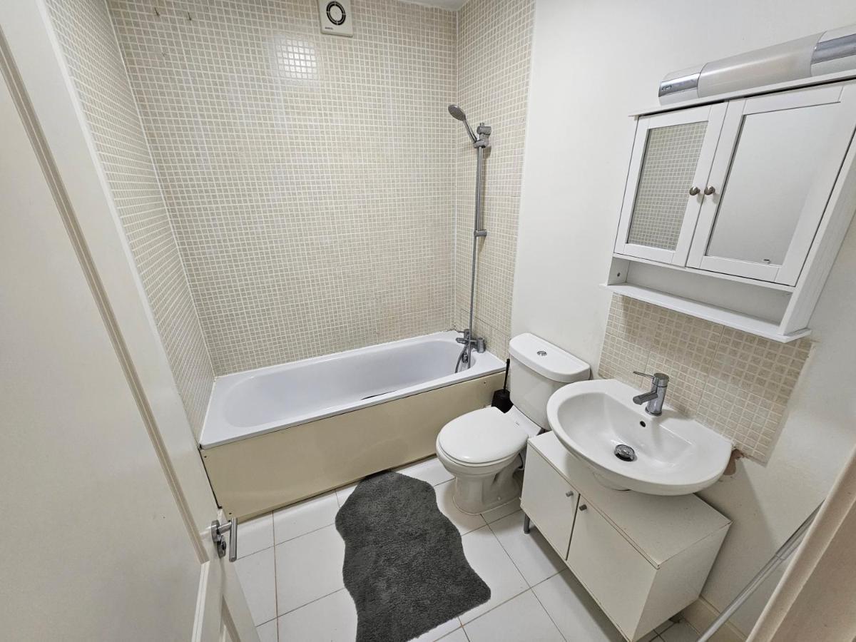 2bdr Islington Close To Station Londres