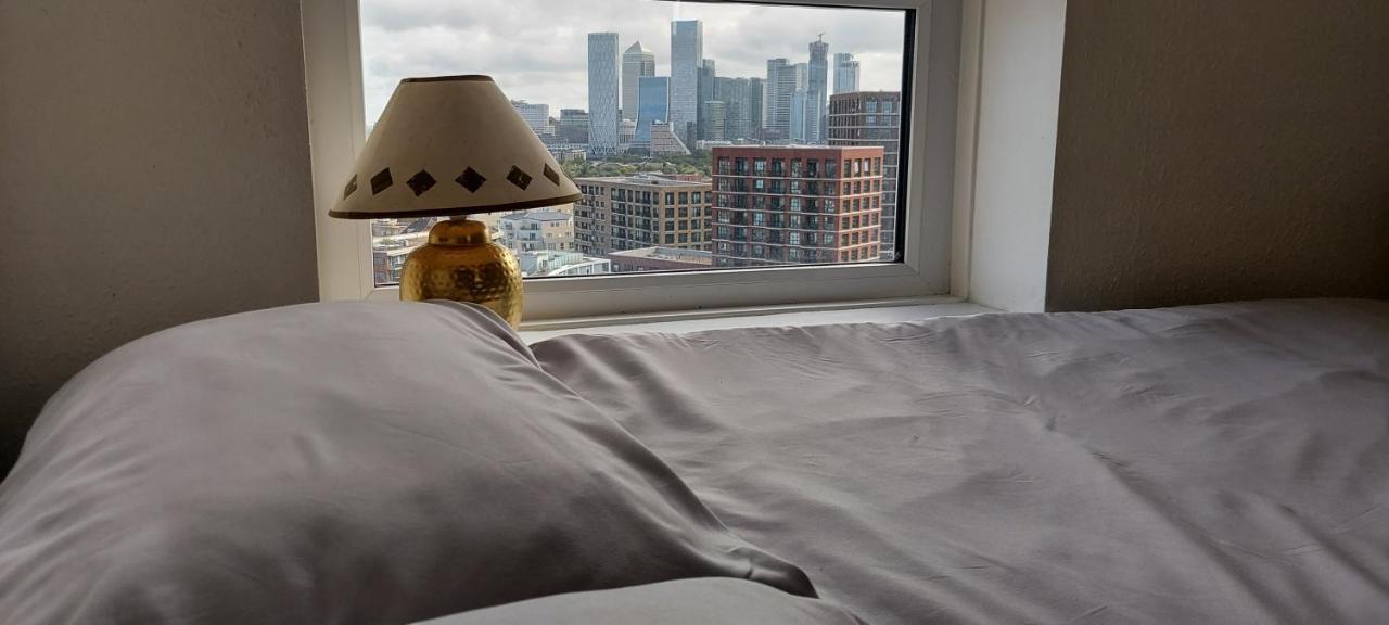 Central With Stunning Views Privatunterkunft *