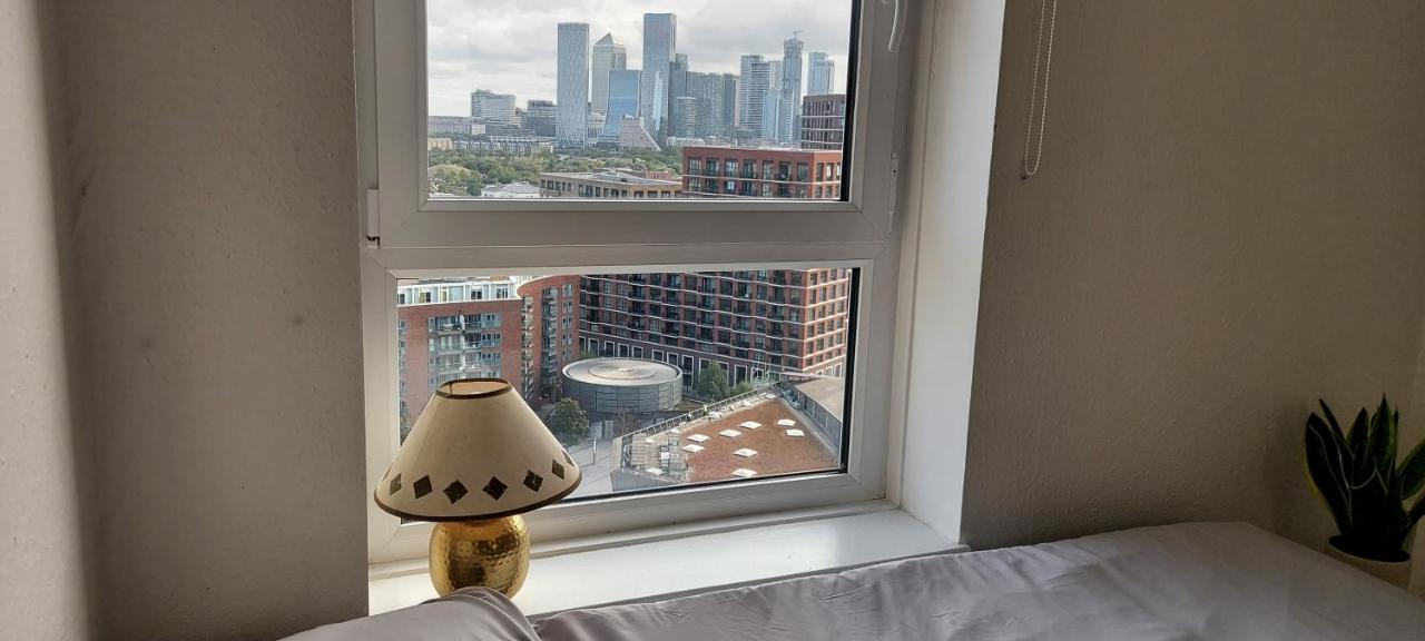 Central With Stunning Views Privatunterkunft *