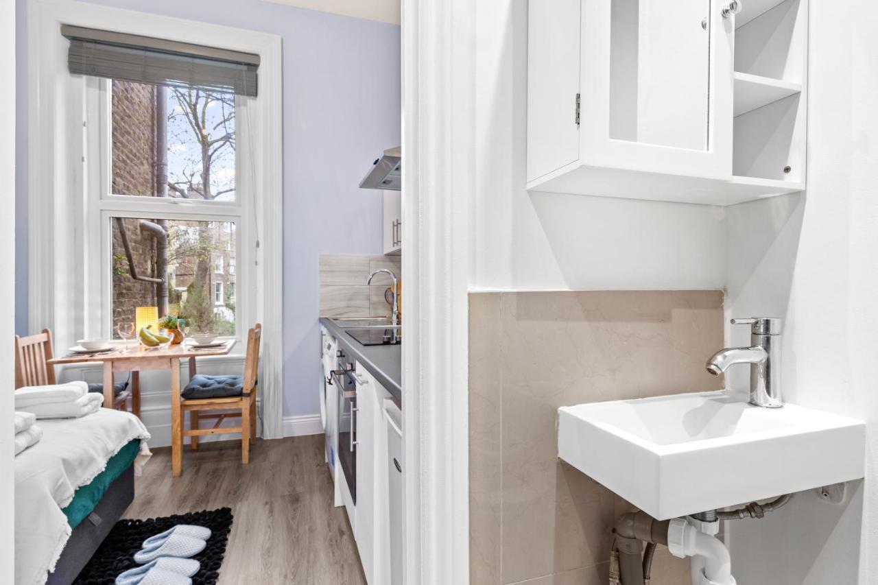 Olympia Kensington Studio *
