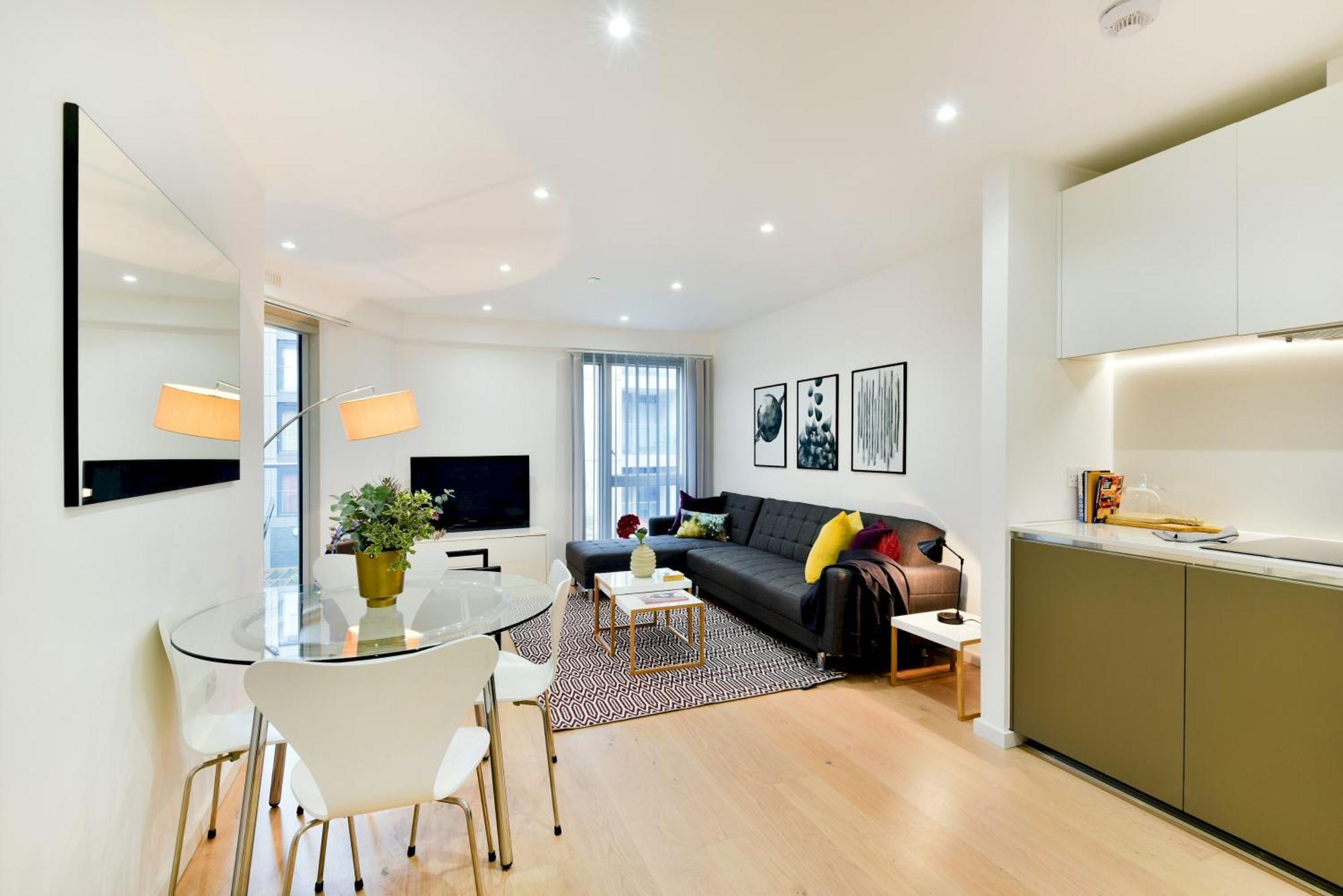 Madison Hill - Clapham South 1 - Two Bedroom Flat * Londres