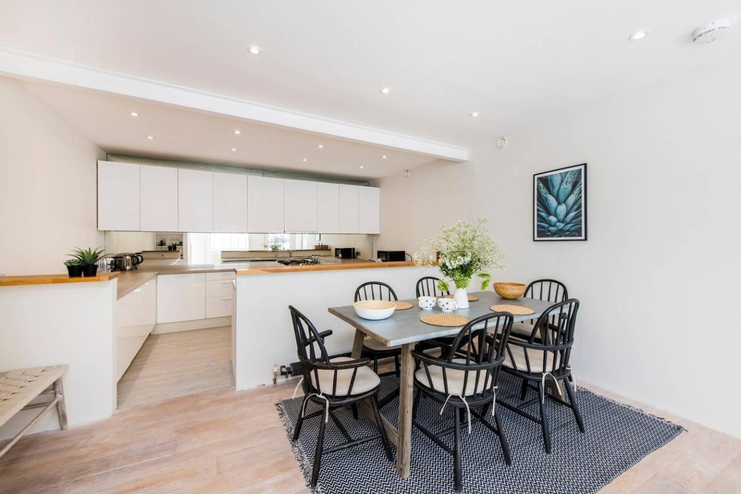 Divine 3 Bed House In Battersea Londres