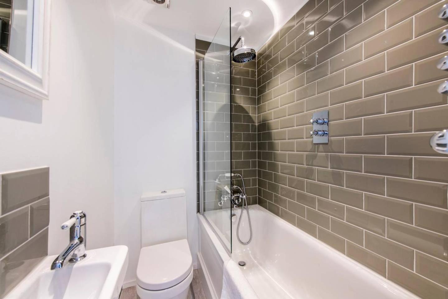 Divine 3 Bed House In Battersea Londres