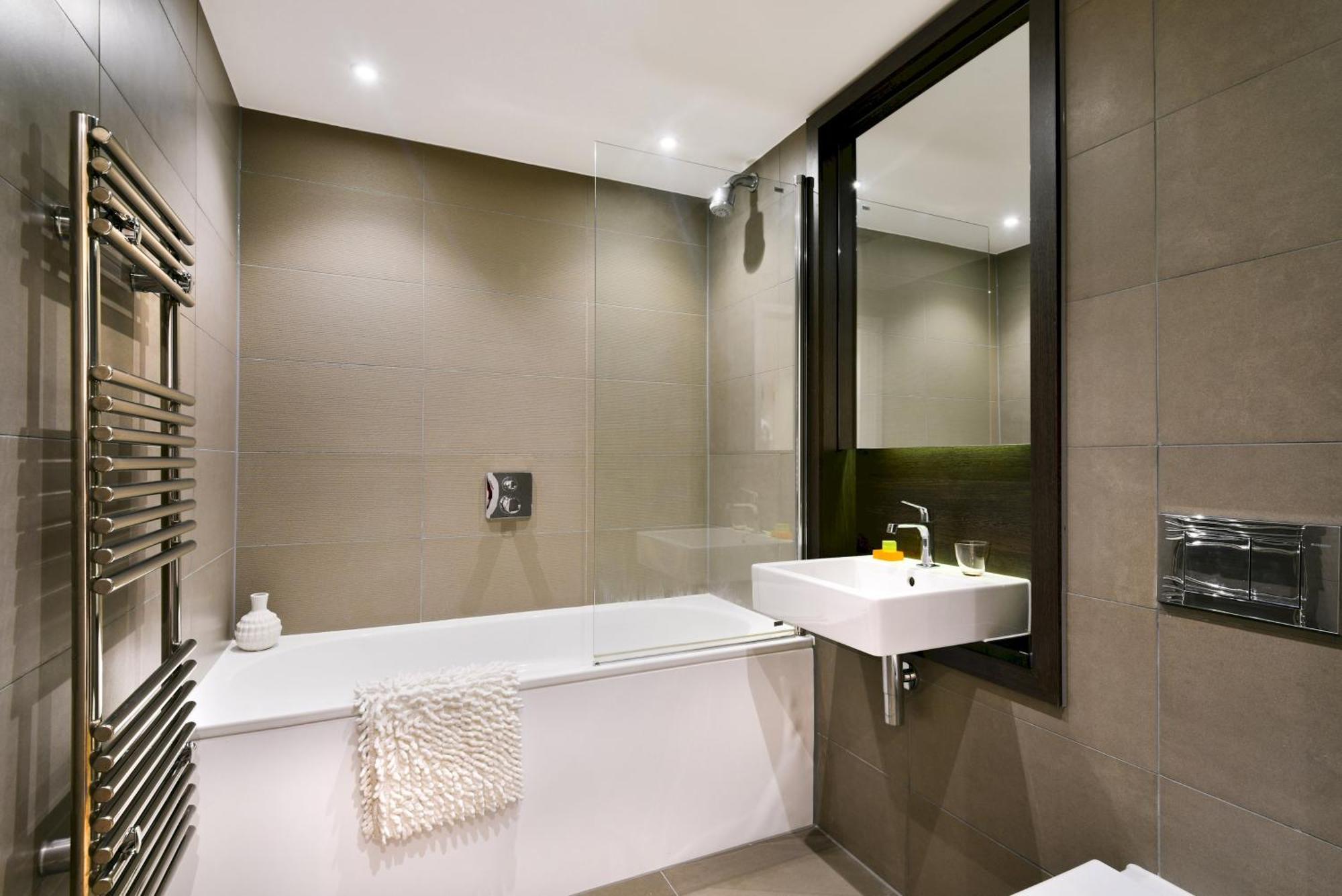 Madison Hill - Clapham South 1 - Two Bedroom Flat * Londres