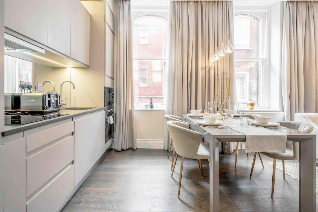 The Mayfair King * Londres
