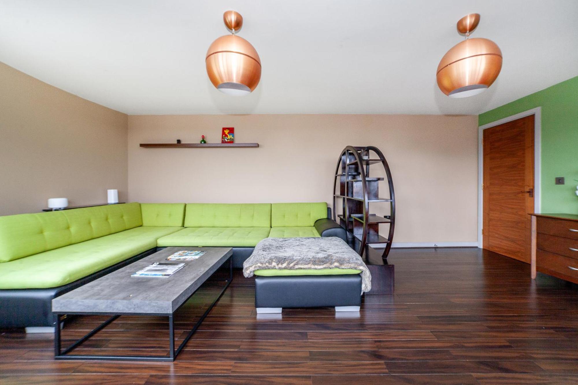 Magnificent 2 Bedroom Flat, Caledonian Road * Londres