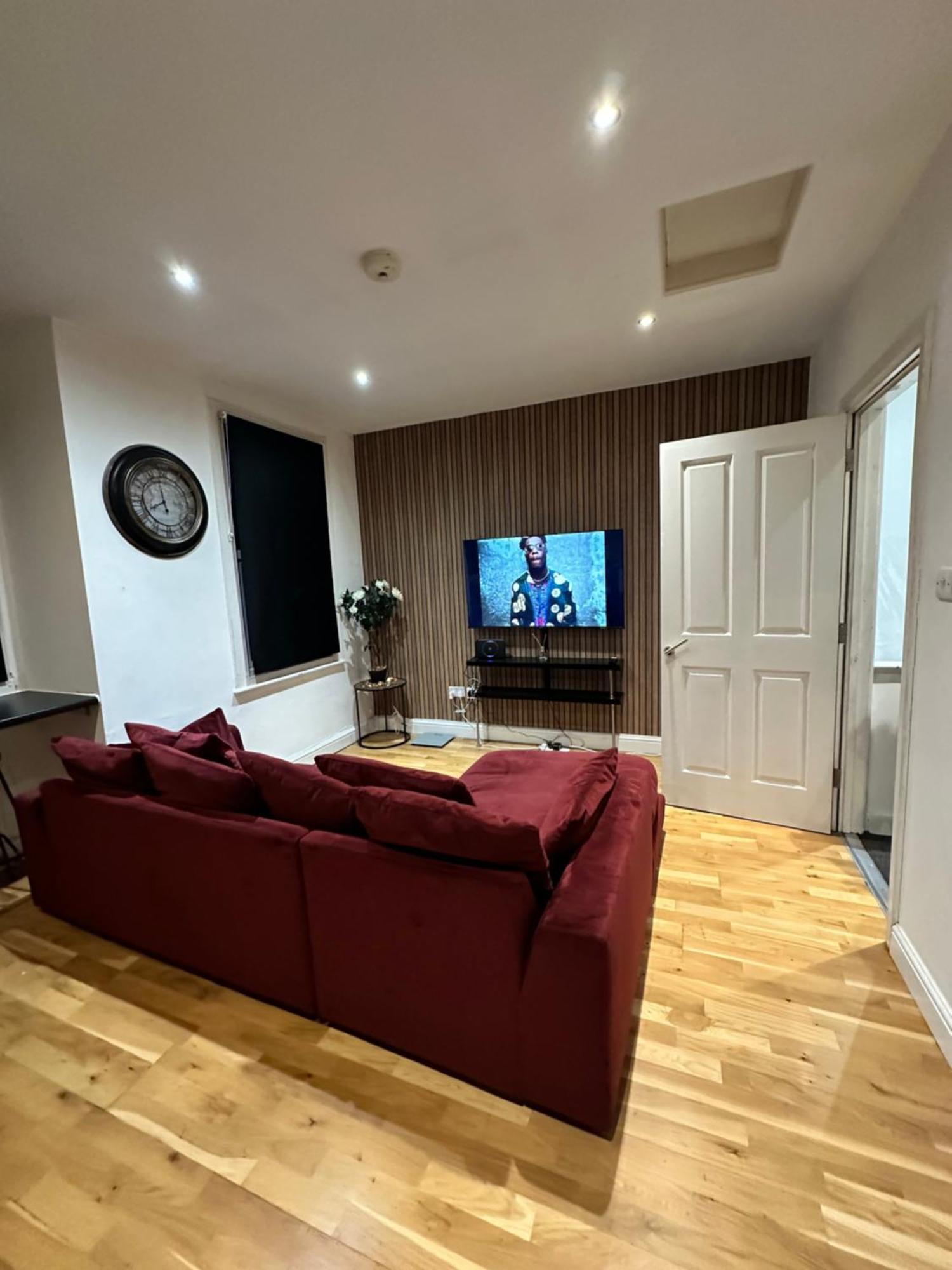 2 Bed Away From Tooting Appartement Londres
