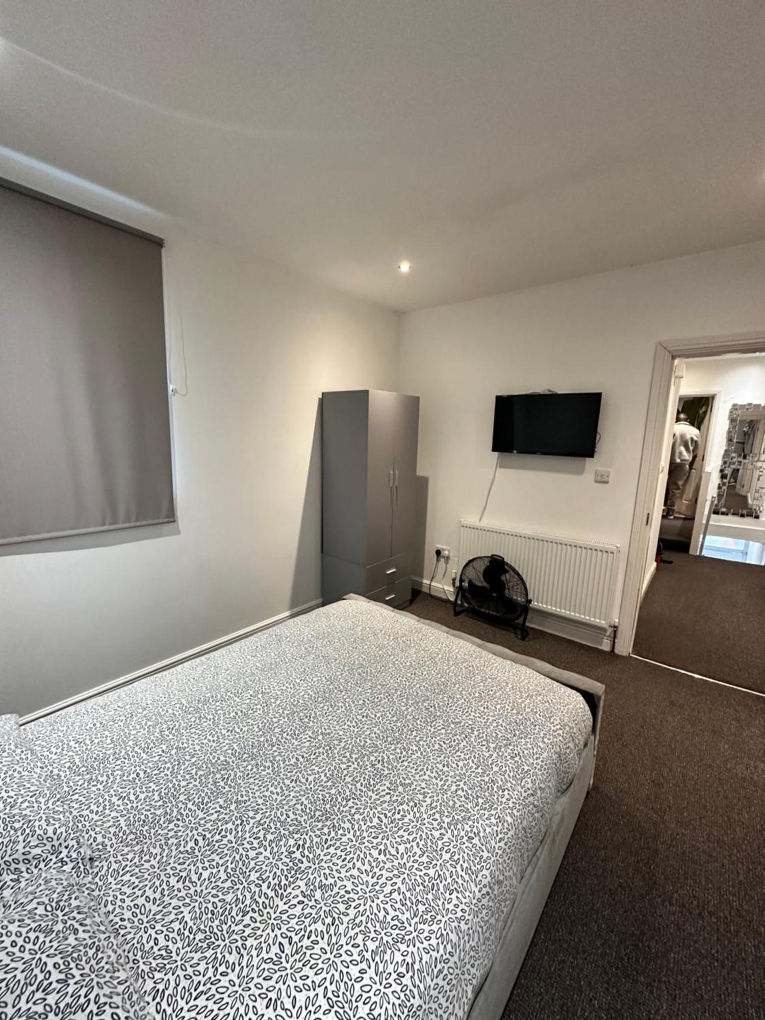 2 Bed Away From Tooting *