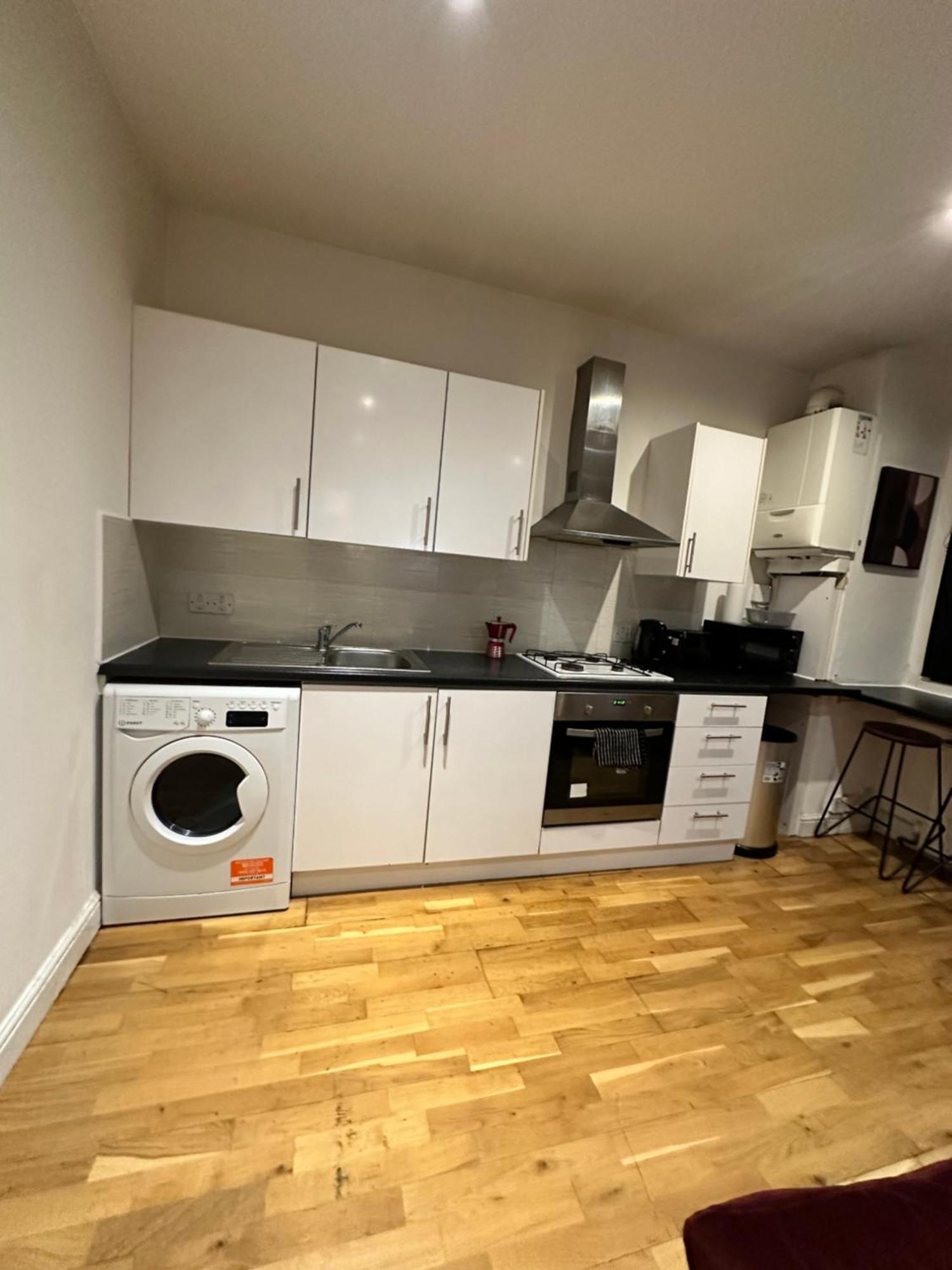 Appartement 2 Bed Away From Tooting