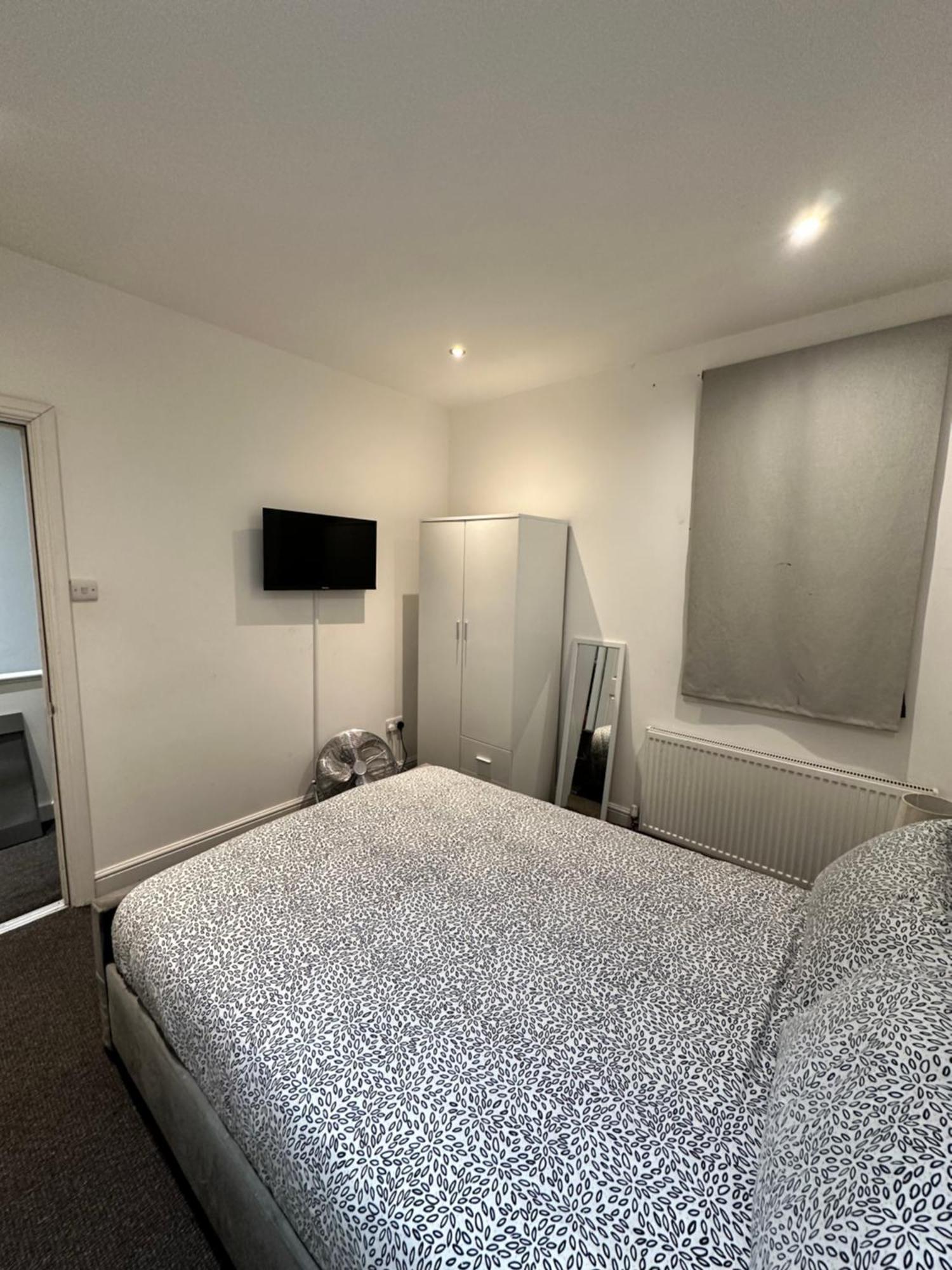 Appartement 2 Bed Away From Tooting Londres