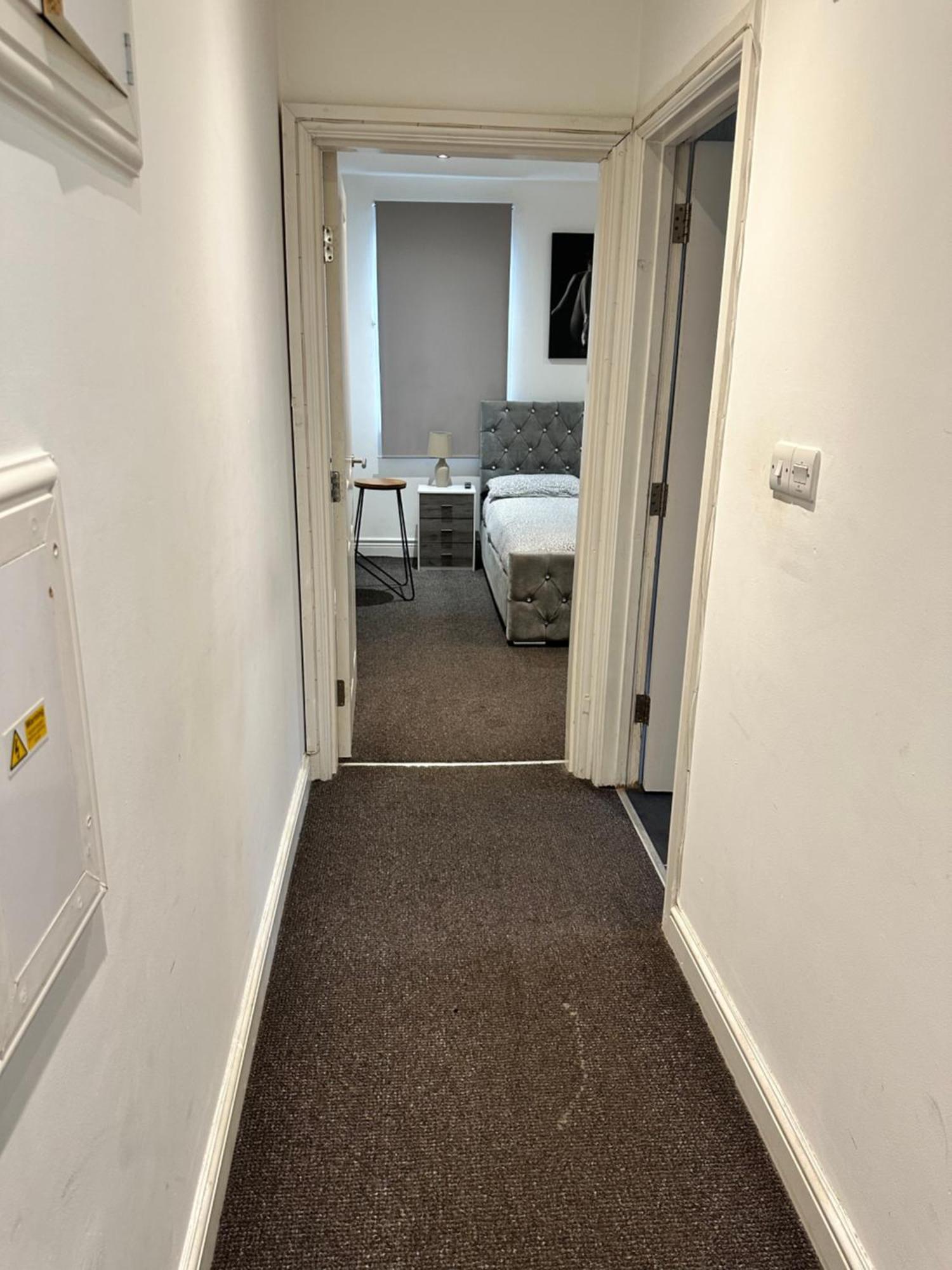 Appartement 2 Bed Away From Tooting Londres