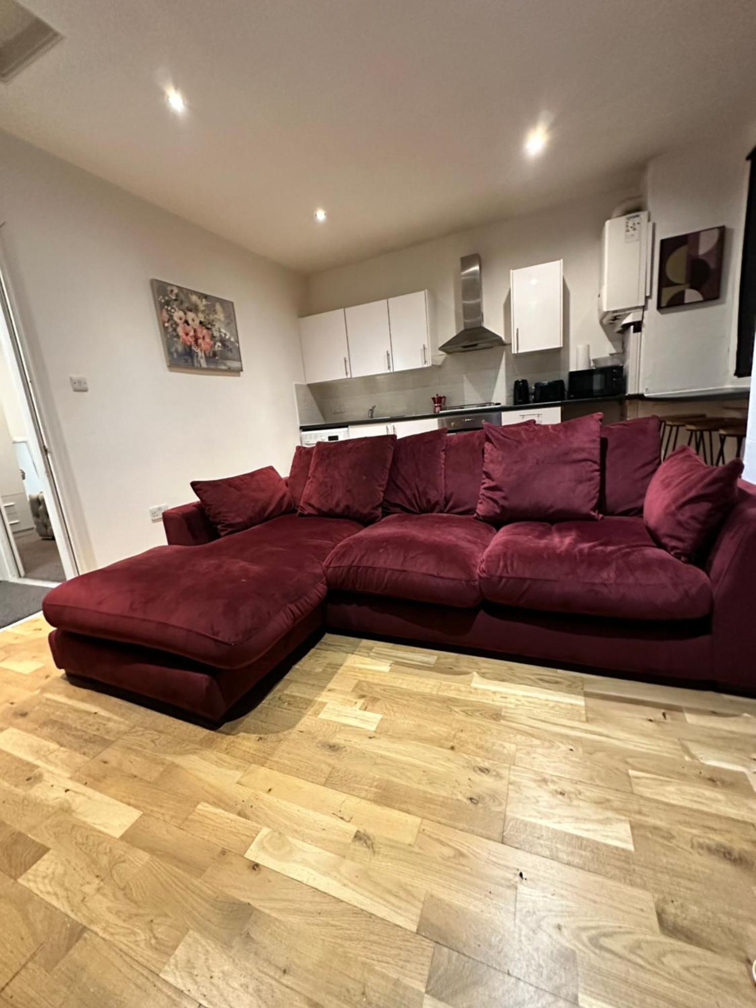 2 Bed Away From Tooting Londres