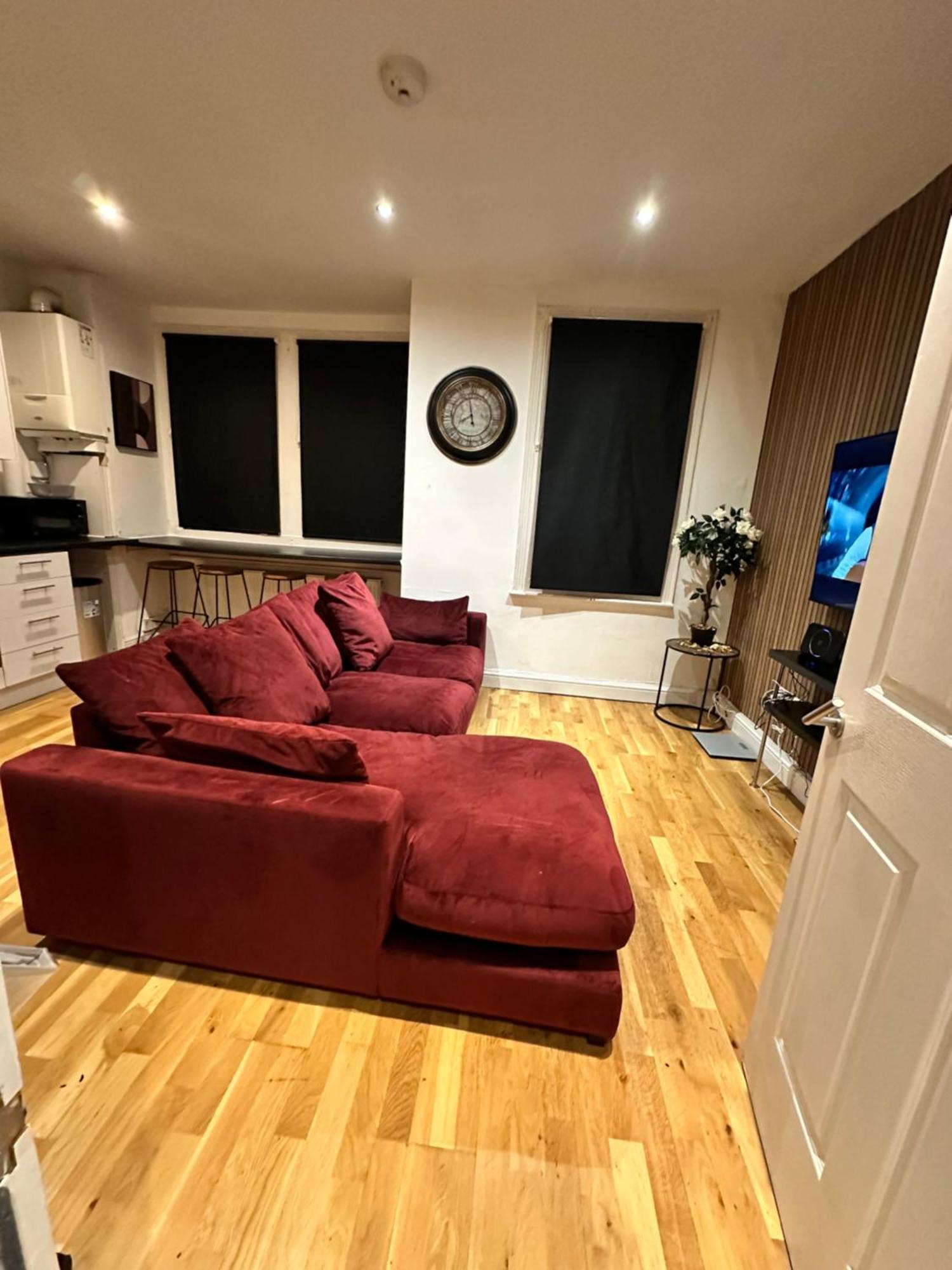 2 Bed Away From Tooting Appartement Londres