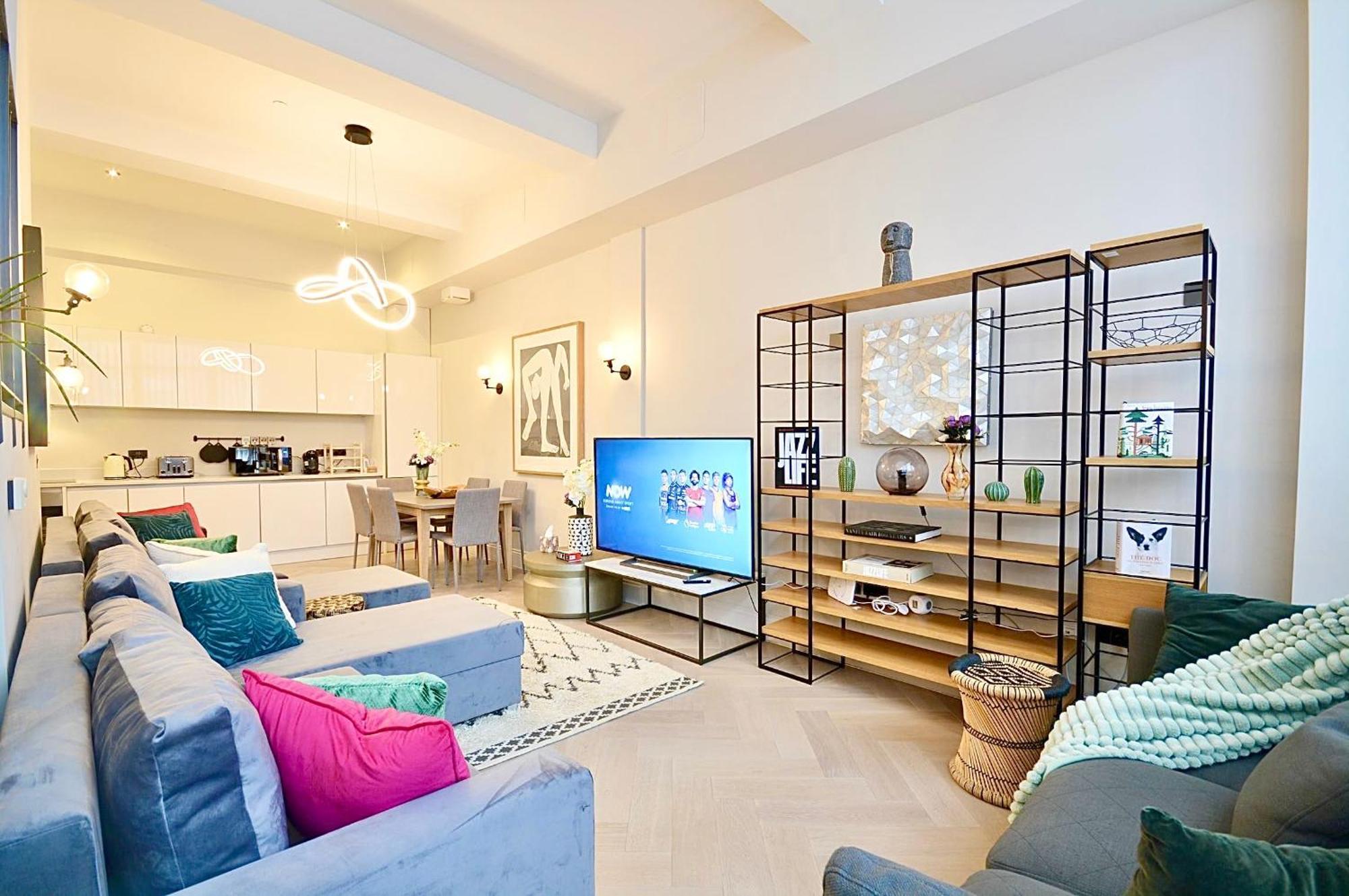 Fulham Townhouse, 2 Baths, Parking, Breakfast Apartamento *
